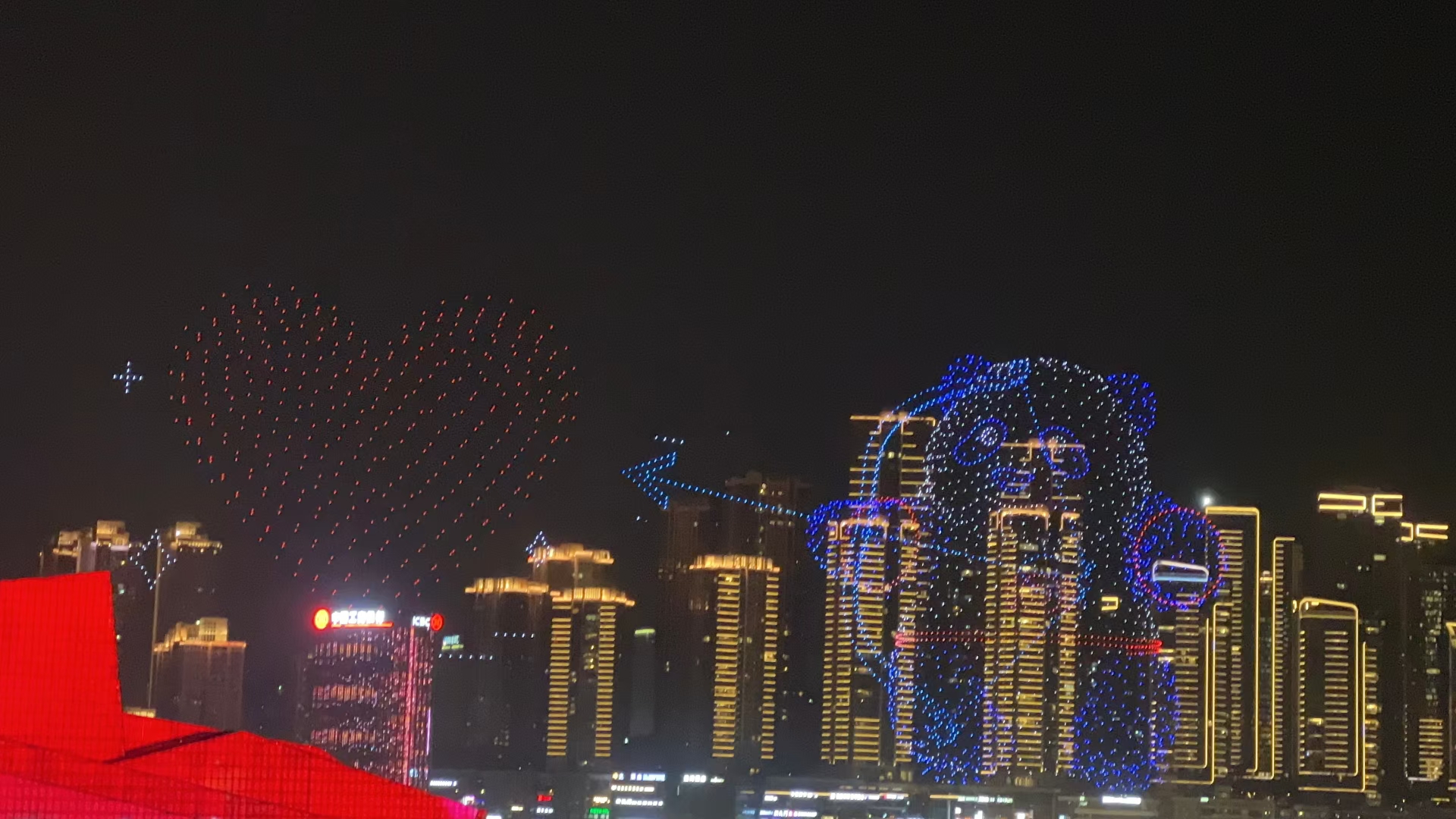 重庆的夜晚，欢迎来游玩_图3