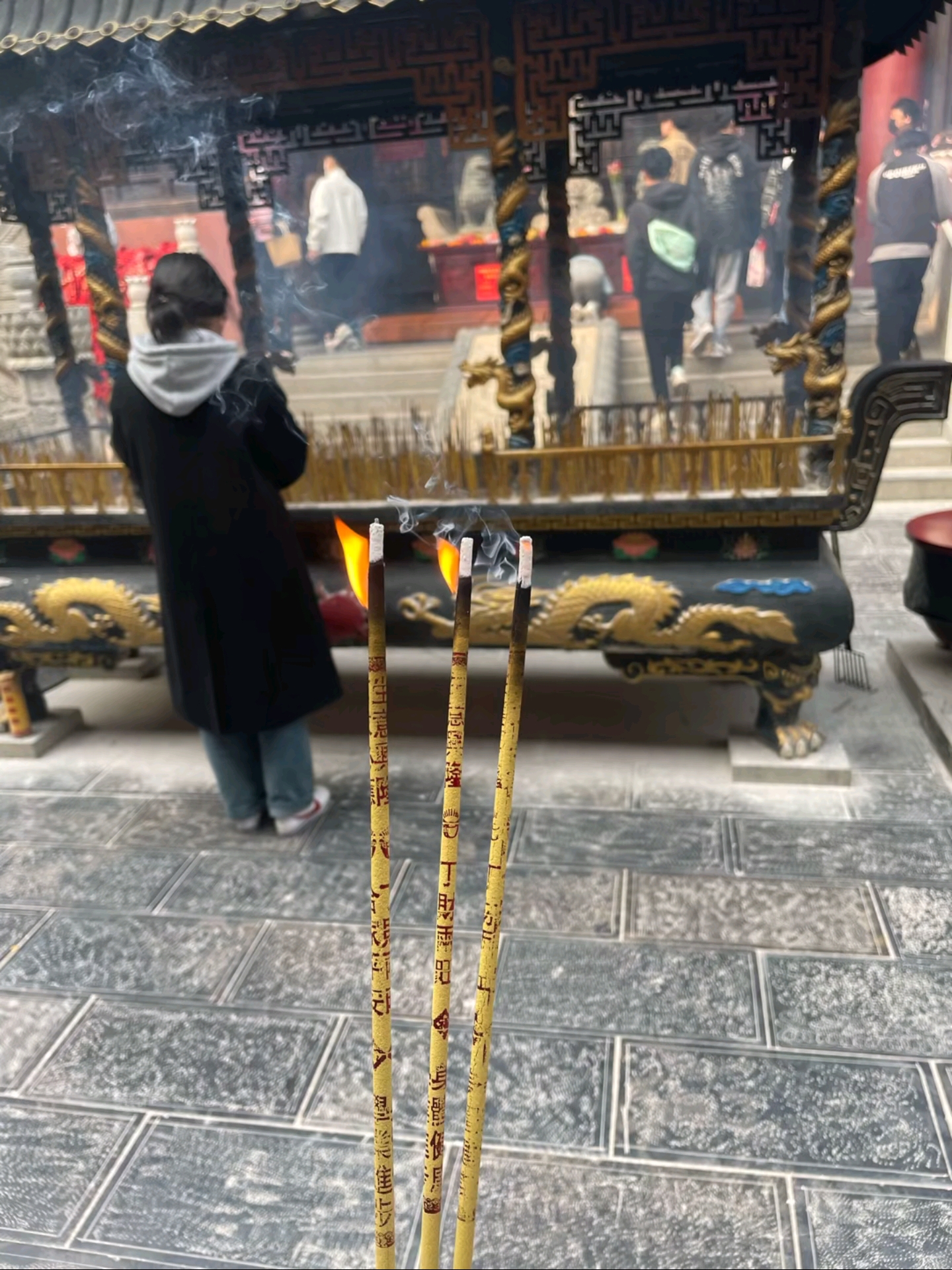有没有大佬能送我一辆小车车，我太穷了，什么都可以，我不想再肝了_图1