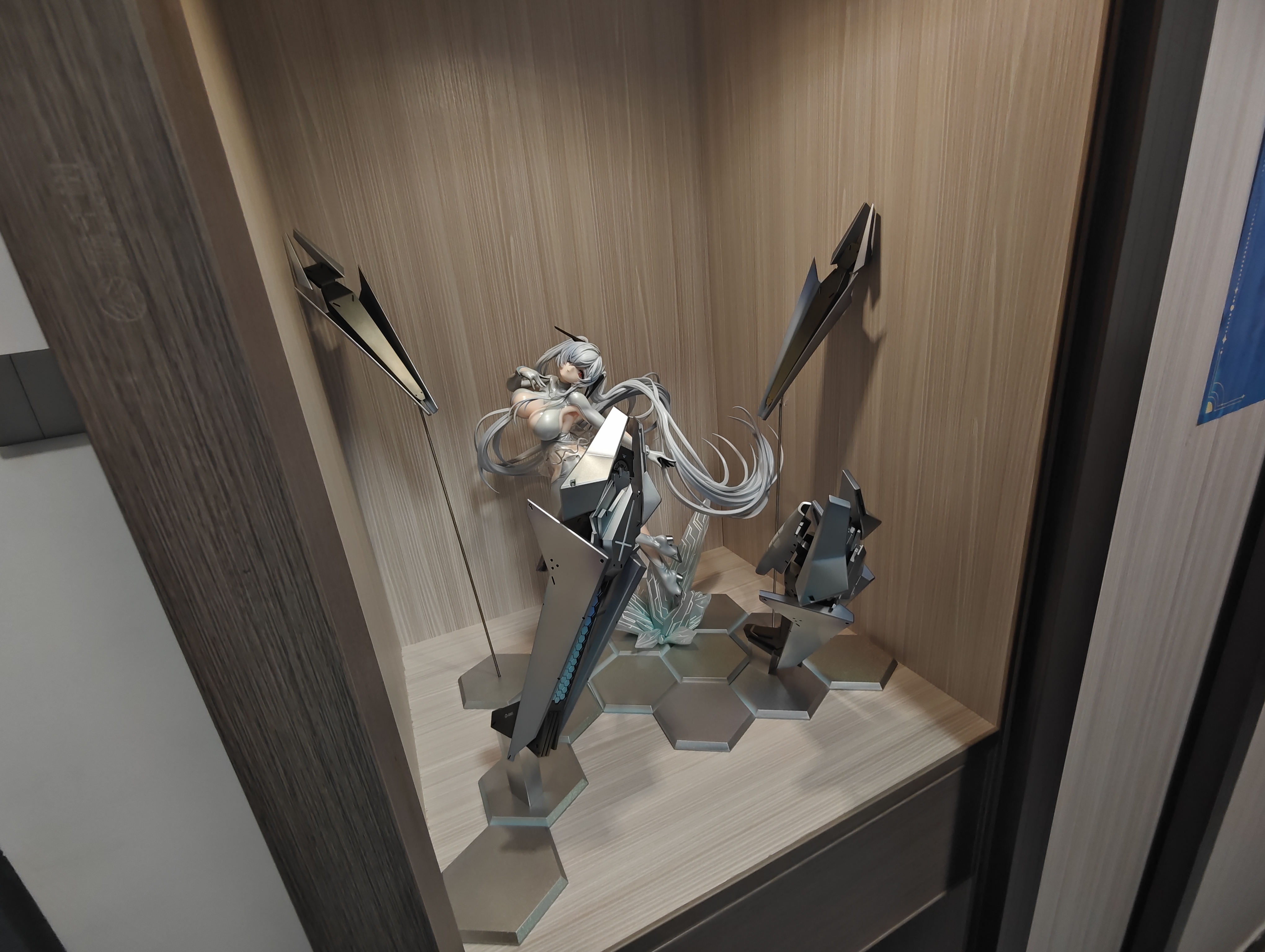 灰姑娘被抓走了_图1