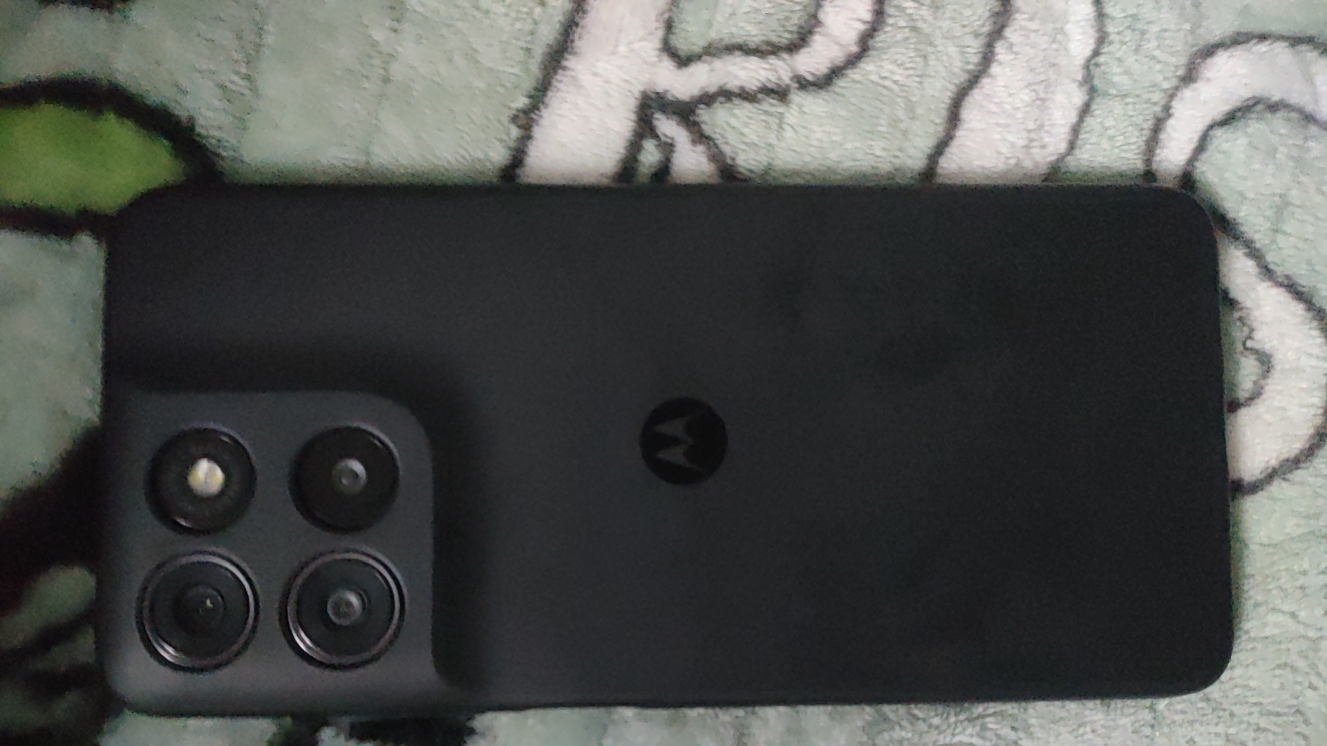 新手机😭😭_图2