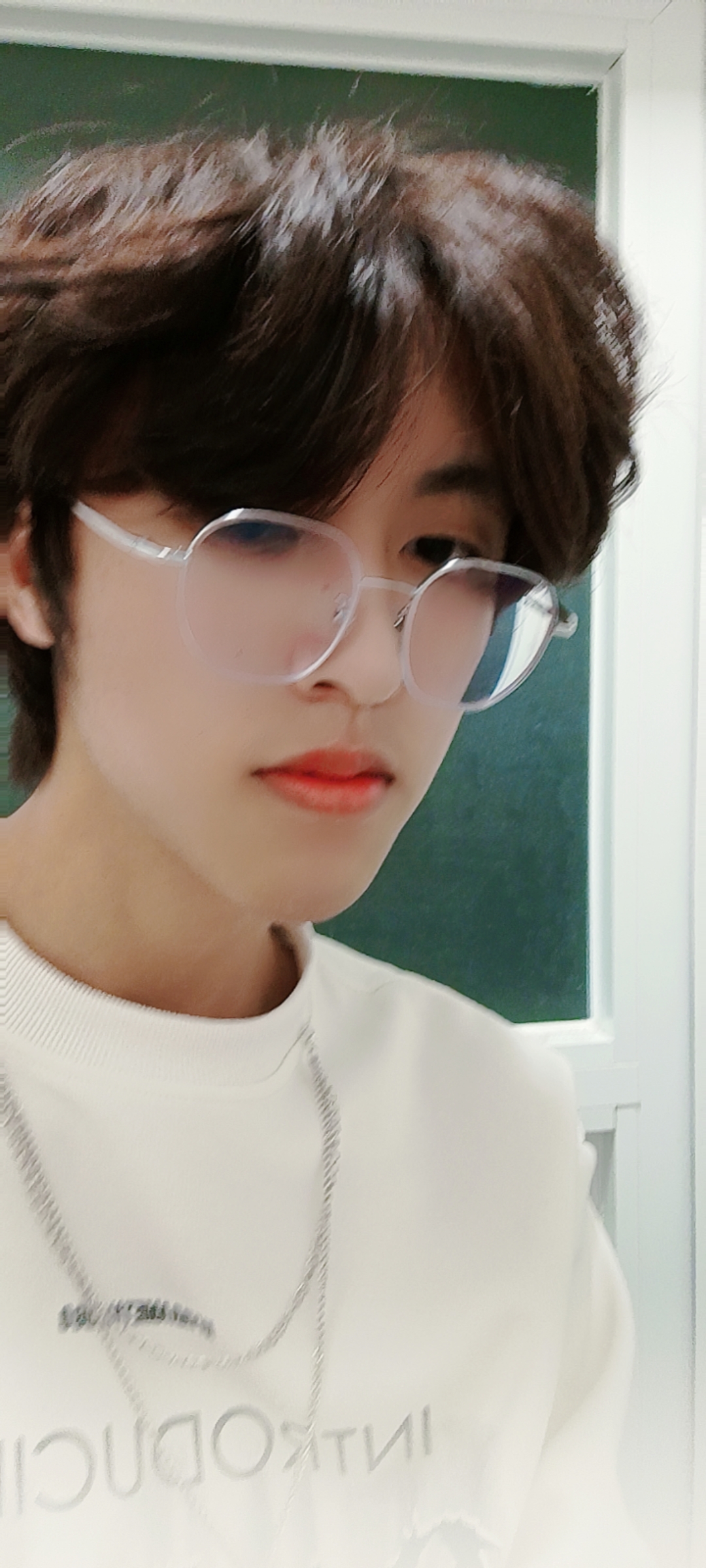 19岁，能麻烦你们跟我说声生日快乐吗？_图2