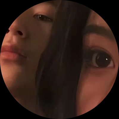 她