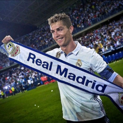 CR7.
