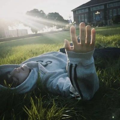 秃然的蹦迪选手l0