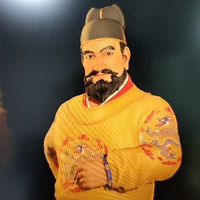 每天都很努力的小姐姐z547