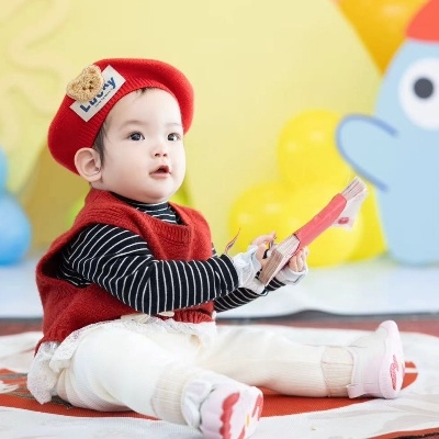 漾漾是无敌小可爱