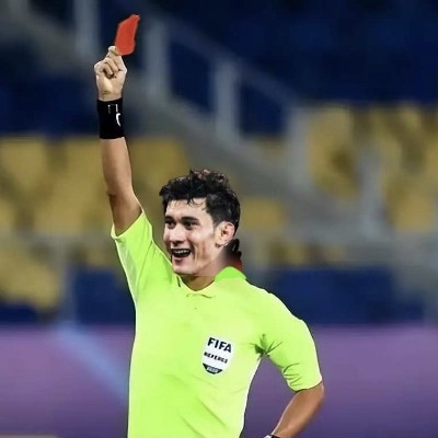 某男子一觉醒来蹦迪选手fh1