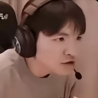 待见君