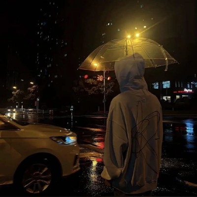 ༺ཌༀ易佩ༀད༻