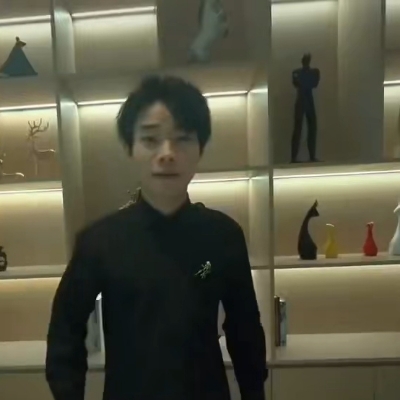 喜欢你的左眼k8