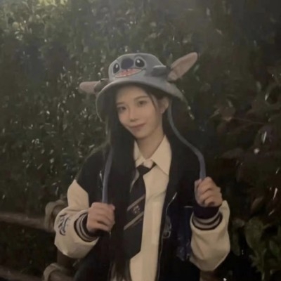 林间摸鱼