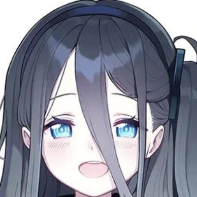 緒山まひろ
