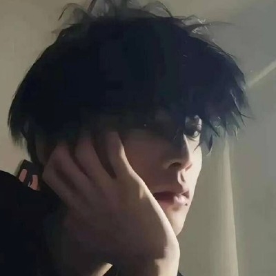 稍毅.
